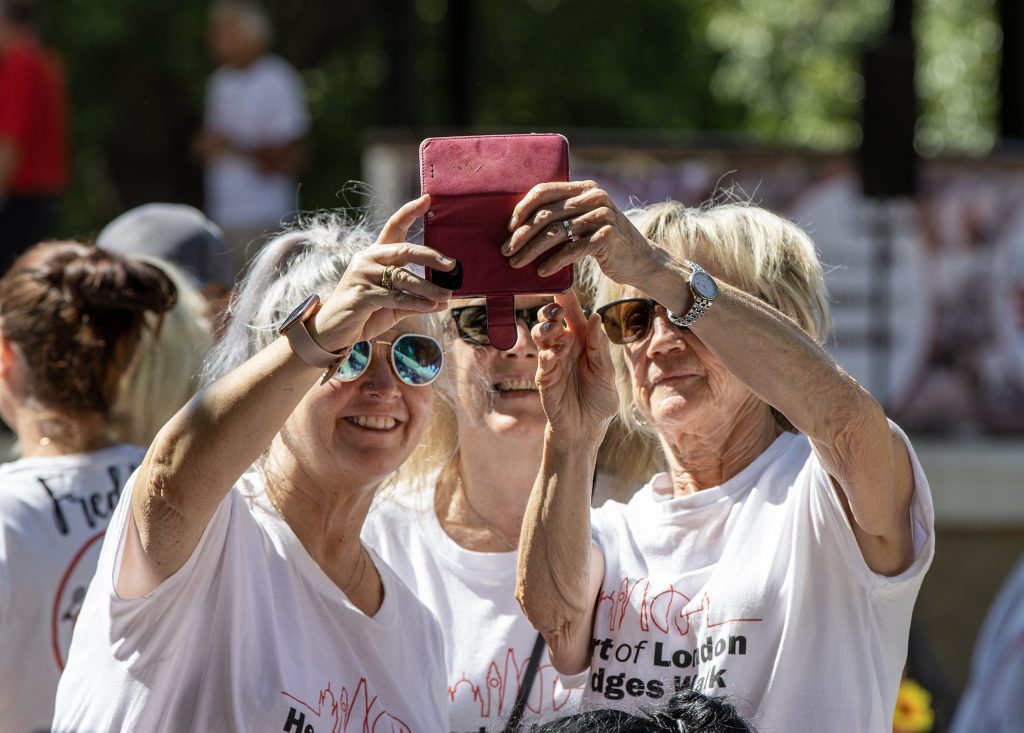 54608600750_207453ae16_6k