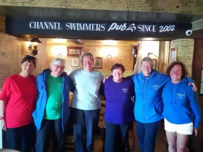 Dee-Irene-Kathy-Sally-Chris-Ellery-Last-ofthe-summer-waves.jpg